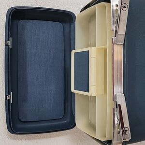 Vintage Samsonite Saturn  Blue Train  Case Carry-on Make-up Luggage  NWOT